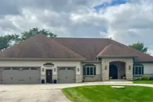 N52W35577 W Lake Dr, Oconomowoc, WI 53066 - Photo 1