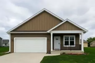 1441 Center St, Hartford, WI 53027 - Photo 1