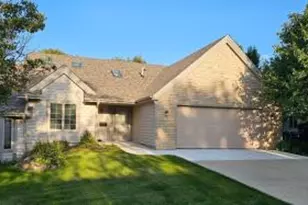 353 Quail Point Dr, Racine, WI 53406 - Photo 1