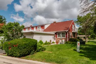 3202 W King Arthurs Ct, Greenfield, WI 53221 - Photo 1