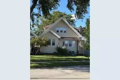 4942 W Beloit Rd, Milwaukee, WI 53214 - Photo 1