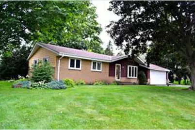 16675 W Harmony Ct, New Berlin, WI 53151 - Photo 1