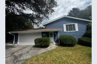 4940  Flambeau Dr, Racine, WI 53406 - Photo 1