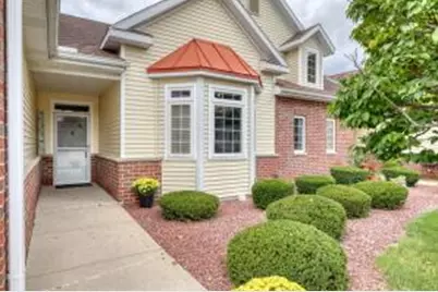 5271 S Acorn Ln, Greenfield, WI 53221 - Photo 1