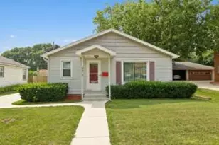 9317 W Bluemound Rd, Milwaukee, WI 53226 - Photo 1