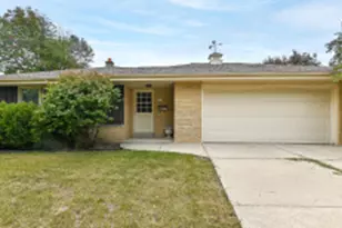 6126 Twin Oak Dr, Greendale, WI 53129 - Photo 1