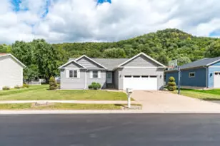 4145 Fairway St, La Crosse, WI 54601 - Photo 1