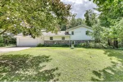 N91W29247  Center Oak Rd, Merton, WI 53029 - Photo 1