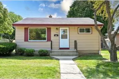 5501 W Leroy Ave, Milwaukee, WI 53220 - Photo 1