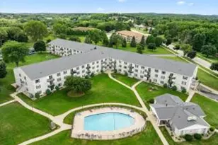 125 N University Dr, West Bend, WI 53095 - Photo 1