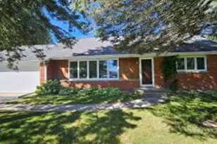 9601 S Shepard Ave, Oak Creek, WI 53154 - Photo 1