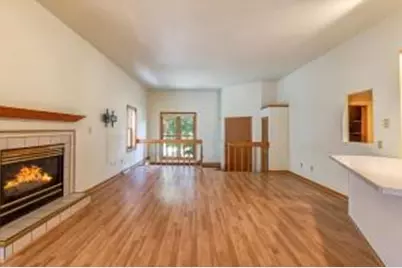 1680 N Astor St, Milwaukee, WI 53202 - Photo 1