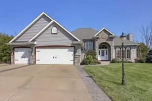 2314 Raintree Ln, Racine, WI 53406 - Photo 1