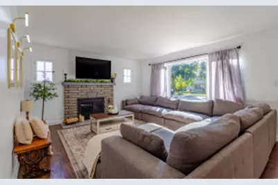 3260 N 95th St, Milwaukee, WI 53222 - Photo 1