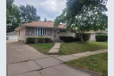 7213 W Cody Cir, Milwaukee, WI 53223 - Photo 1