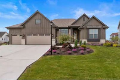 N55W19373  Red Crown Ln, Menomonee Falls, WI 53051 - Photo 1