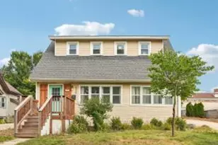 528 N 62nd St, Wauwatosa, WI 53213 - Photo 1