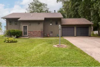 362  Hilltop Cir, Juneau, WI 53039 - Photo 1