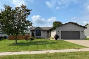 112 Meadow Ln, West Salem, WI 54669 - Photo 1