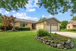 12890 W Scarborough Ct, New Berlin, WI 53151 - Photo 1