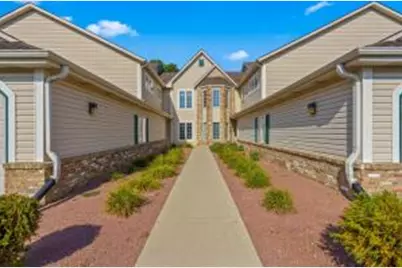 4507 S 124th St, New Berlin, WI 53151 - Photo 1