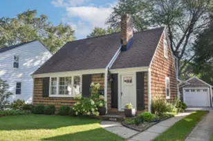 4628 N Idlewild Ave, Whitefish Bay, WI 53211 - Photo 1