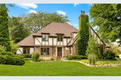 305  Sheffield Dr, Brookfield, WI 53005 - Photo 1