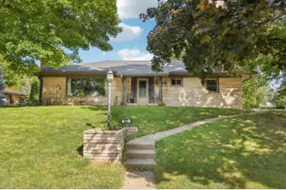605  Labaree St, Watertown, WI 53098 - Photo 1