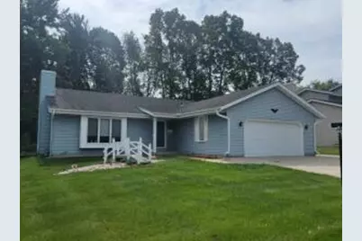 N76W15355  Countryside Ln, Menomonee Falls, WI 53051 - Photo 1