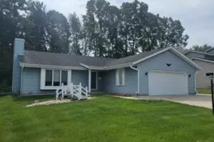 N76W15355 Countryside Ln, Menomonee Falls, WI 53051 - Photo 1
