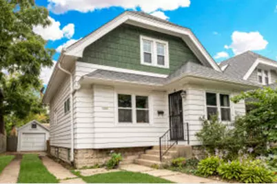 3173 N Pierce St, Milwaukee, WI 53212 - Photo 1