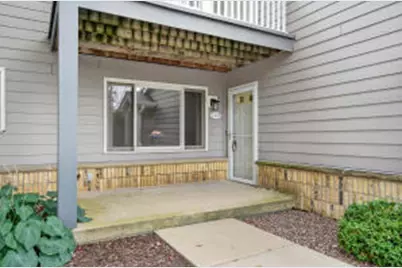 1152 W Baldwin Ct, Mequon, WI 53092 - Photo 1