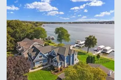 837  Bayview Dr, Lake Geneva, WI 53147 - Photo 1