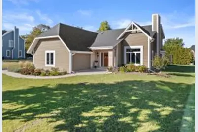 3812 W Jerelin Dr, Franklin, WI 53132 - Photo 1