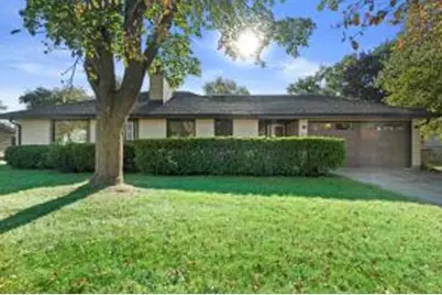 8901 N Rexleigh Dr, Bayside, WI 53217 - Photo 1