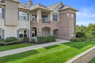 3053 W Drexel Ave, Franklin, WI 53132 - Photo 1