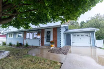 3421  Greenbriar Ct, Shelby, WI 54601 - Photo 1