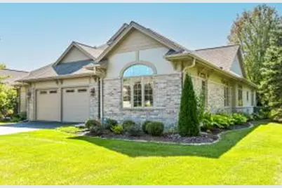 7575 W Heron Pond Dr, Mequon, WI 53092 - Photo 1