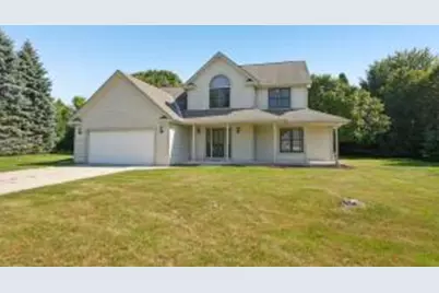 1615  Tennis Ln, Sheboygan, WI 53083 - Photo 1