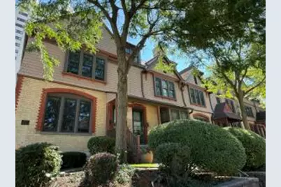 1630 N Farwell Ave, Milwaukee, WI 53202 - Photo 1