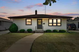 1713 23rd St, Kenosha, WI 53140 - Photo 1