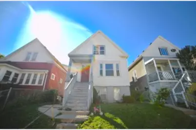 2357 S 11th St, Milwaukee, WI 53215 - Photo 1