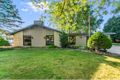 W279S8820  Lookout Ln, Vernon, WI 53149 - Photo 1