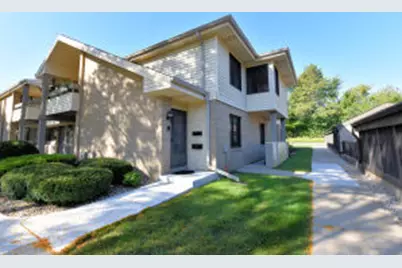 1591 S Carriage Ln, New Berlin, WI 53151 - Photo 1