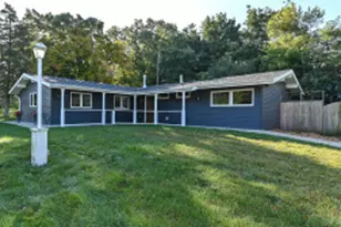 6727 Lincolnshire Dr, Racine, WI 53403 - Photo 1