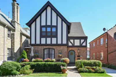 4216 N Farwell Ave #4218, Shorewood, WI 53211 - Photo 1