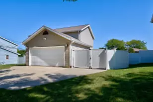 5674 S 14th St, Milwaukee, WI 53221 - Photo 1