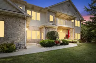 1517 Summerset Dr, Racine, WI 53406 - Photo 1