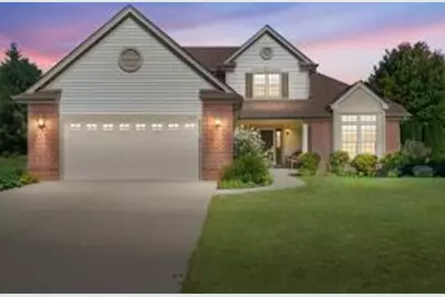 3770 E Stargrass Ln, Oak Creek, WI 53154 - Photo 1