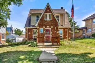 3136 S 33rd St, Milwaukee, WI 53215 - Photo 1